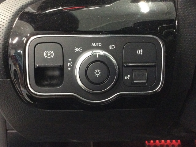 Mercedes-Benz CLA 200 120 kW (163 CV)