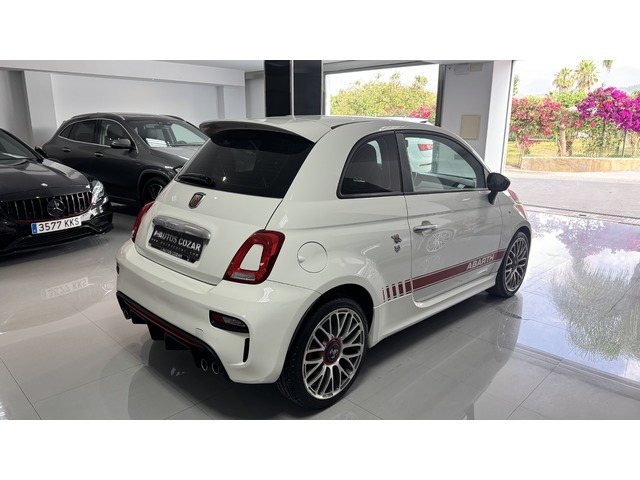 Abarth 500 1.4 16v T-Jet 595 107 kW (145 CV)