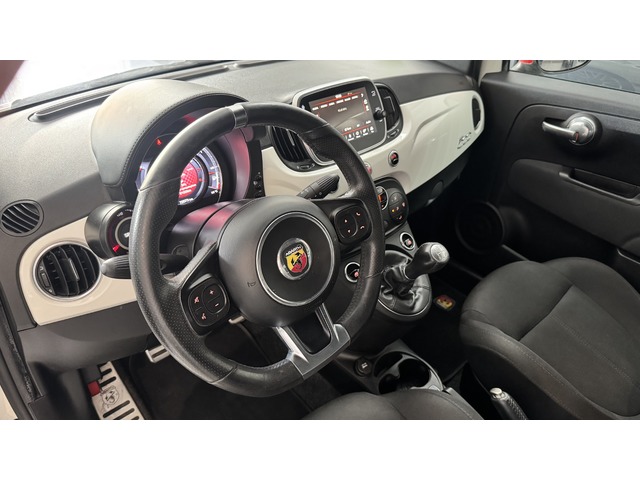 Abarth 500 1.4 16v T-Jet 595 107 kW (145 CV)