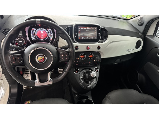 Abarth 500 1.4 16v T-Jet 595 107 kW (145 CV)