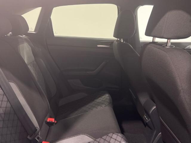 Volkswagen Taigo R-Line 1.0 TSI 81 kW (110 CV) DSG