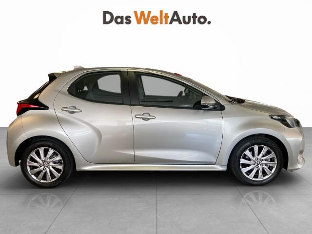 Toyota Yaris 120H Active Tech 85 kW (116 CV)