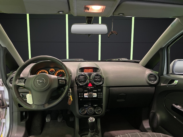 Opel Corsa 1.2 111 Years 63 kW (85 CV)