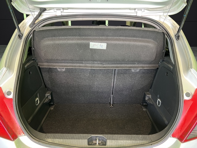 Opel Corsa 1.2 111 Years 63 kW (85 CV)