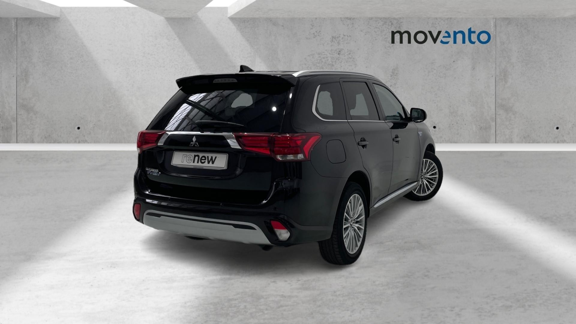 Mitsubishi Outlander 2.4 PHEV - 2