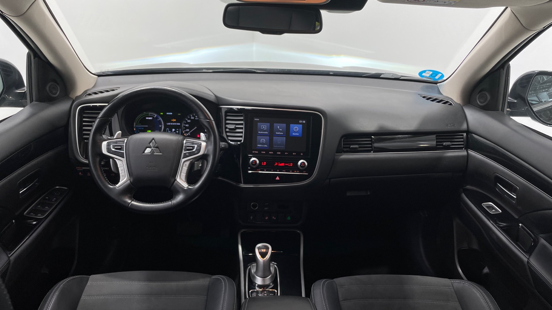 Mitsubishi Outlander 2.4 PHEV - 7