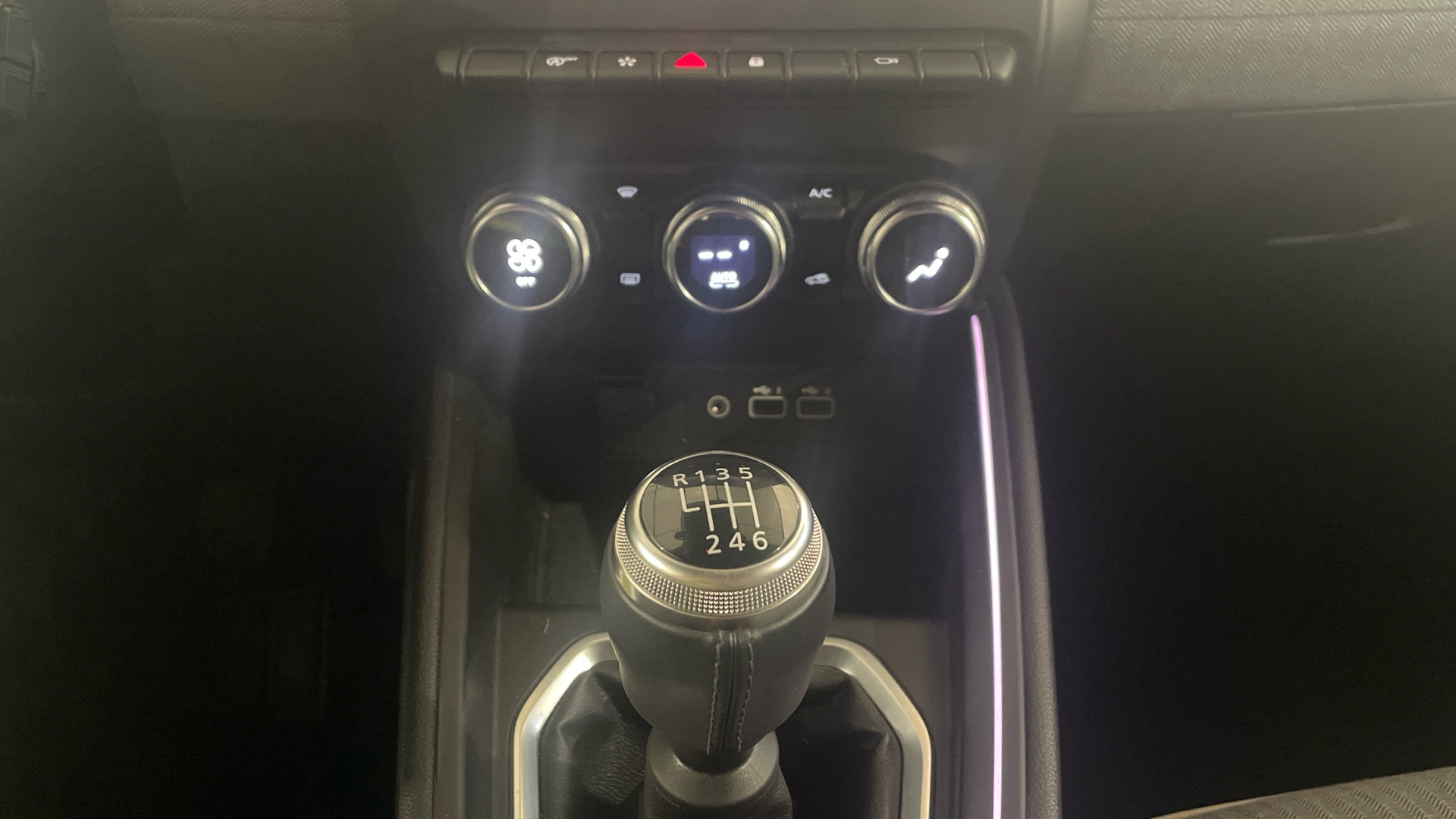 Renault Clio TCe 90 - 16