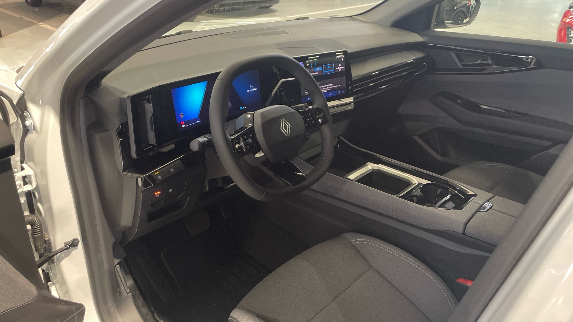 Renault Austral E-Tech Hybrid 200 - 8