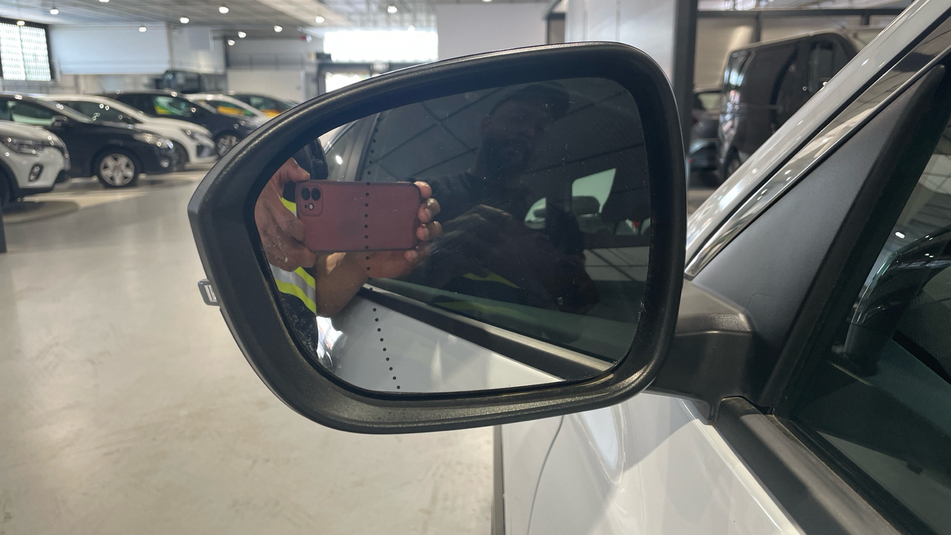 Renault Austral E-Tech Hybrid 200 - 21
