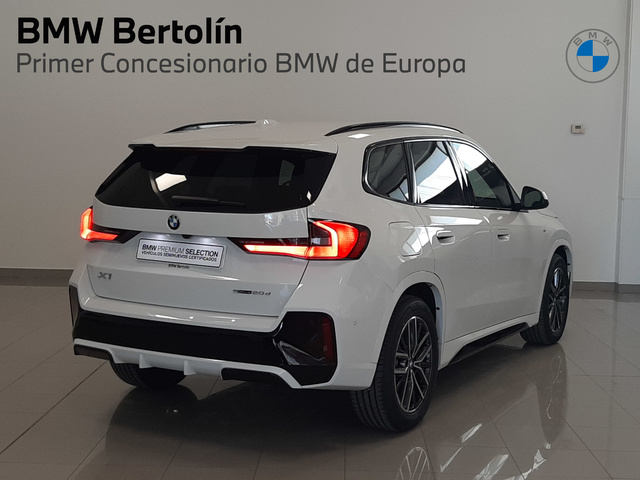 BMW X1 sDrive20d color Blanco. Año 2025. 120KW(163CV). Diésel. En concesionario Automoviles Bertolin S.L. de Valencia
