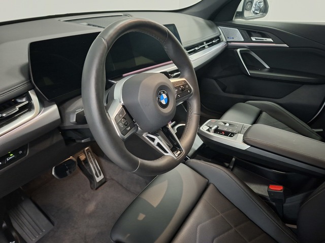 BMW X1 sDrive20d color Blanco. Año 2025. 120KW(163CV). Diésel. En concesionario Automoviles Bertolin S.L. de Valencia