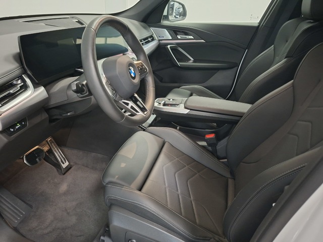 BMW X1 sDrive20d color Blanco. Año 2025. 120KW(163CV). Diésel. En concesionario Automoviles Bertolin S.L. de Valencia