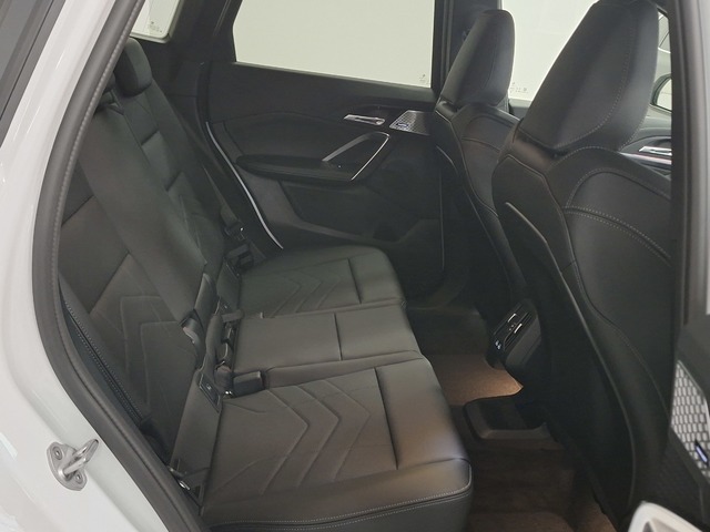 BMW X1 sDrive20d color Blanco. Año 2025. 120KW(163CV). Diésel. En concesionario Automoviles Bertolin S.L. de Valencia