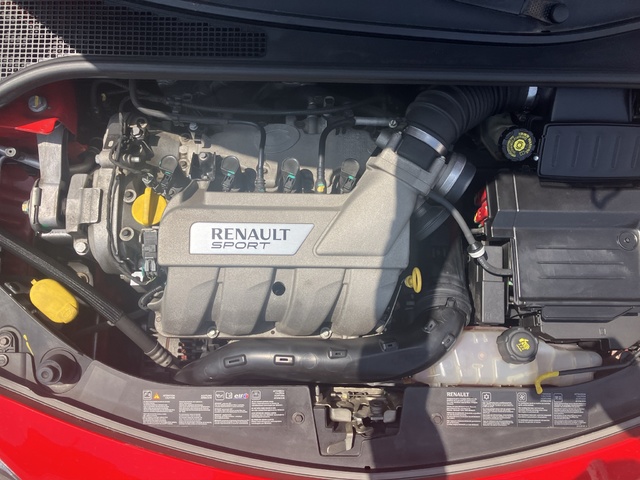 Renault Clio 2.0 16v Renault Sport 145 kW (200 CV)