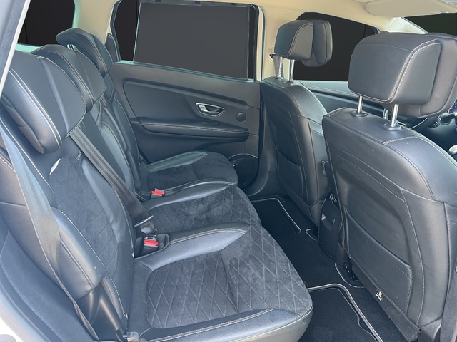 Renault Grand Scenic Black Edition TCe 103 kW (140 CV) GPF