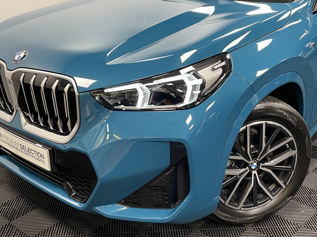 BMW X1 sDrive20d color Azul. Año 2025. 120KW(163CV). Diésel. En concesionario Maberauto de Castellón