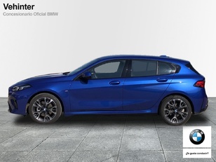 Fotos de BMW Serie 1 120d color Azul. Año 2024. 120KW(163CV). Diésel. En concesionario Momentum S.A. de Madrid