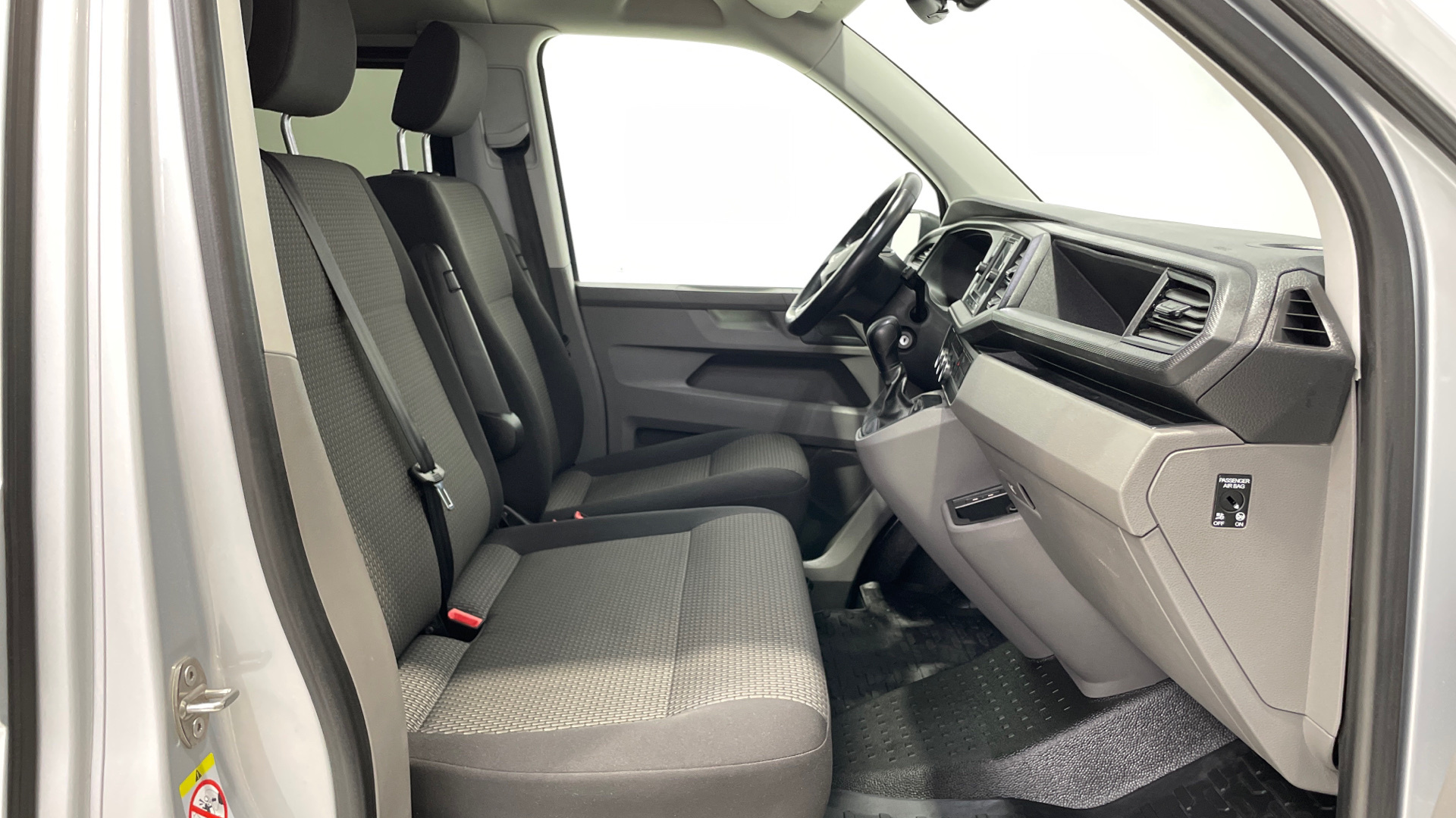 Volkswagen Caravelle 2.0 TDI - 5