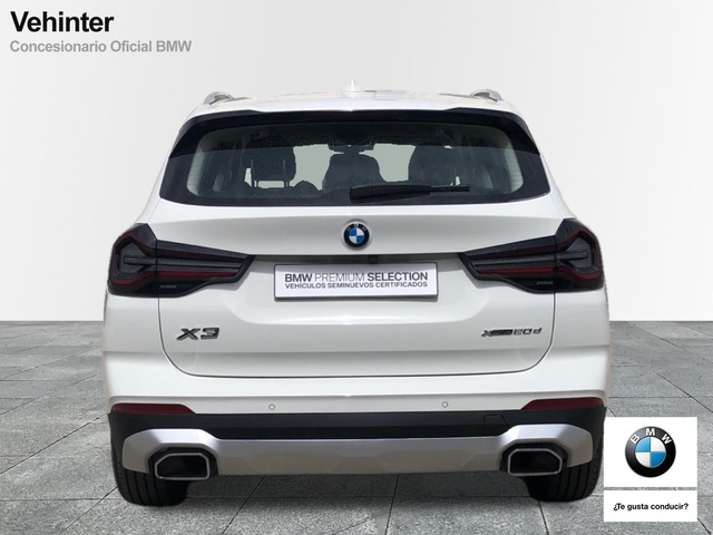 BMW X3 xDrive20d color Blanco. Año 2022. 140KW(190CV). Diésel. En concesionario Vehinter Getafe de Madrid