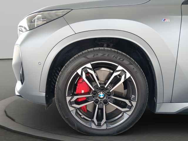 BMW X1 M35i color Gris. Año 2025. 221KW(300CV). Gasolina. En concesionario FINESTRAT Automoviles Fersan, S.A. de Alicante