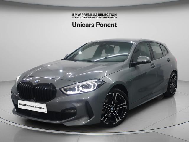 BMW Serie 1 118i color Gris. Año 2024. 103KW(140CV). Gasolina. En concesionario Unicars Ponent de Lleida