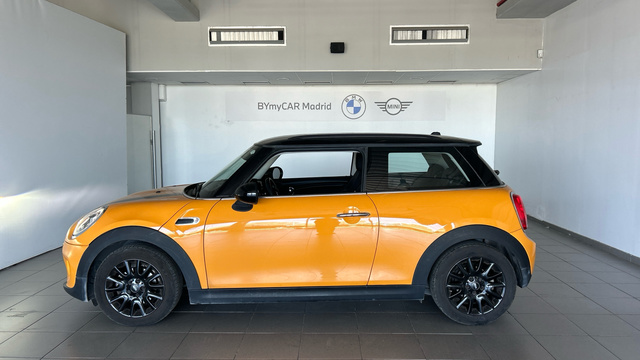 fotoG 2 del MINI MINI 3 Puertas Cooper D 85 kW (116 CV) 116cv Diésel del 2016 en Madrid