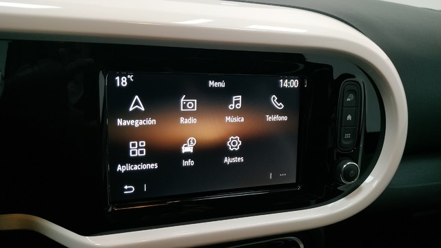 Foto 21 Renault Twingo Zen R80 batería 20kWh 60 kW (82 CV)