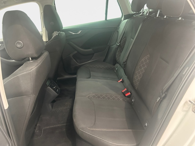Skoda Scala 1.0 TSI Ambition 81 kW (110 CV)