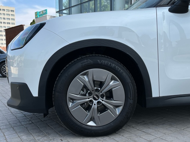 fotoG 15 del MINI MINI Countryman E 150 kW (204 CV) 204cv Eléctrico del 2025 en Murcia