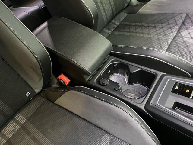 Volkswagen Golf Variant R-Line 2.0 TDI 110 kW (150 CV) DSG