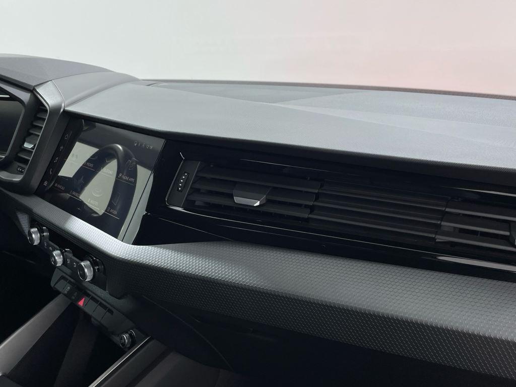 Audi A1 Sportback 35 TFSI - 12