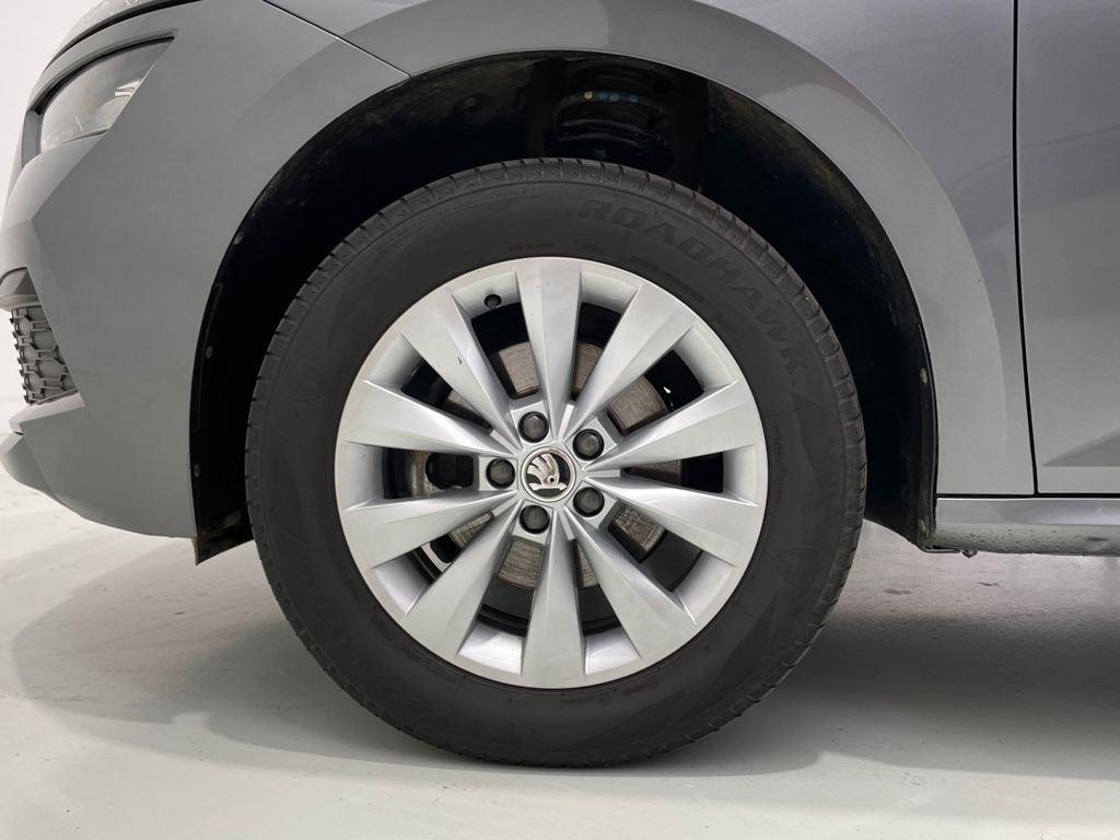 Skoda Kamiq 1.0 TSI - 8