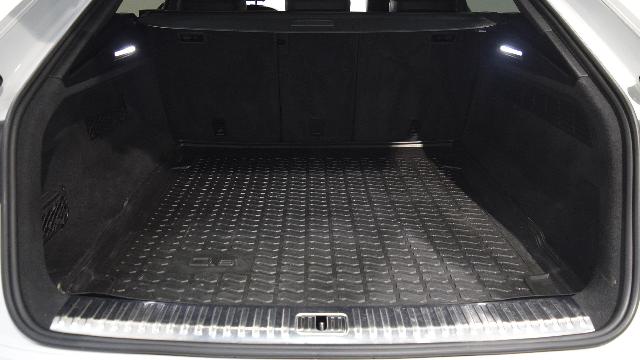 Foto 12 Audi Q8 50 TDI quattro 210 kW (286 CV) tiptronic