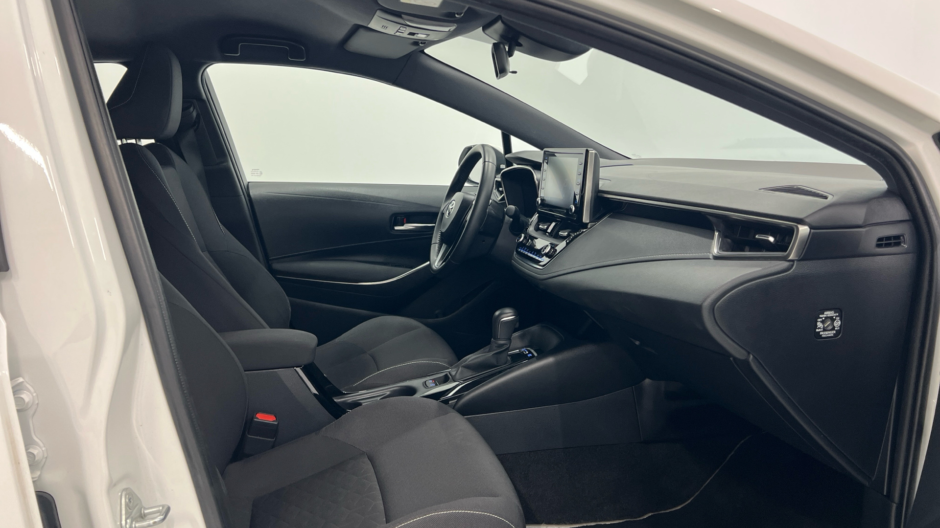 Toyota Corolla Touring Sports 125H - 3