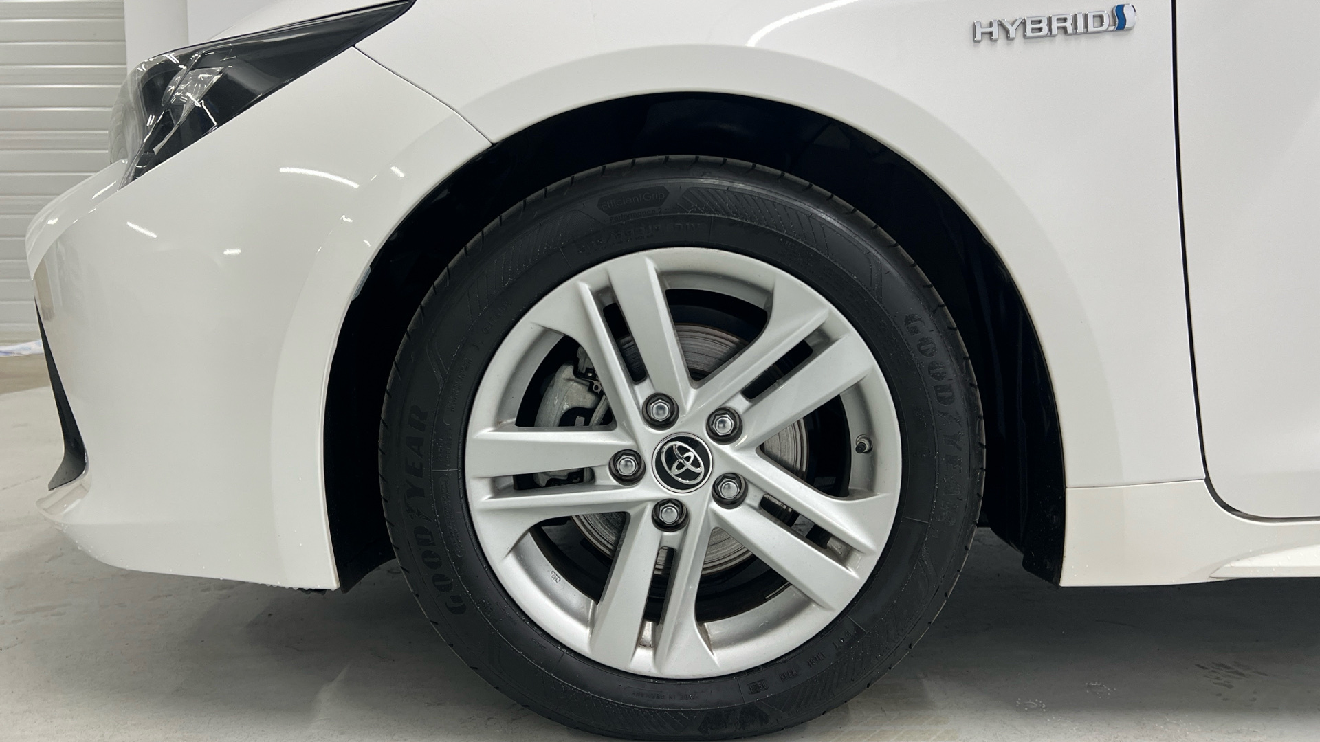 Toyota Corolla Touring Sports 125H - 15