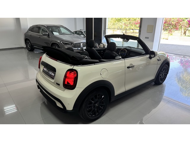 MINI MINI Cabrio One 75 kW (102 CV)