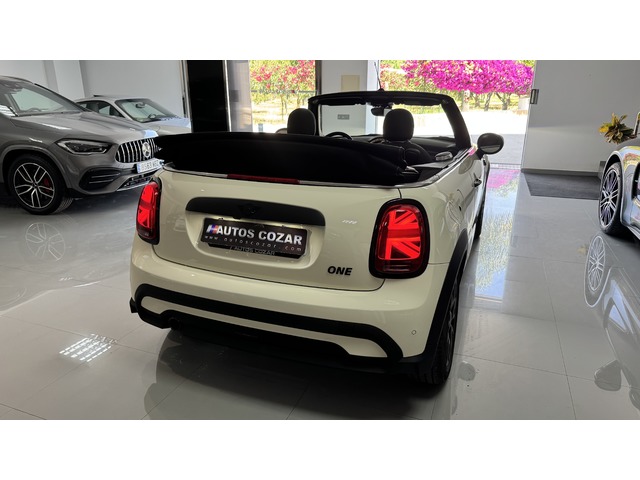 MINI MINI Cabrio One 75 kW (102 CV)