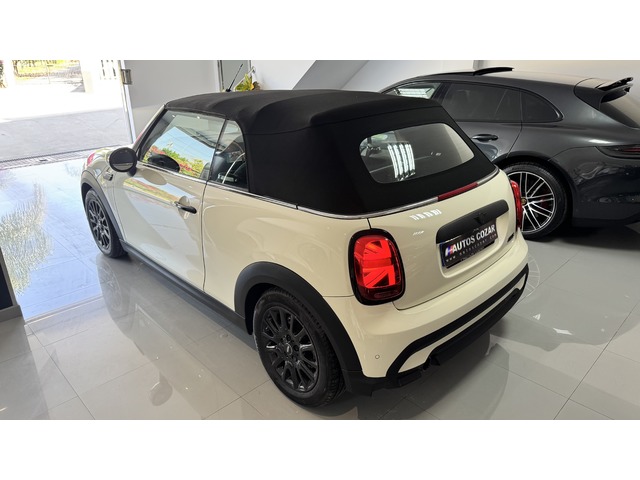 MINI MINI Cabrio One 75 kW (102 CV)