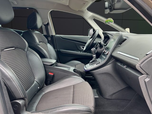 Renault Grand Scenic Zen Energy dCi 81 kW (110 CV) EDC