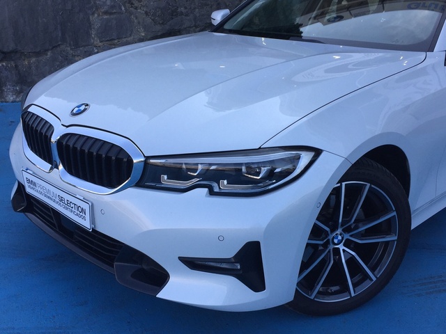 BMW Serie 3 320d color Blanco. Año 2020. 140KW(190CV). Diésel. En concesionario Grünblau Motor (Bmw y Mini) de Cantabria