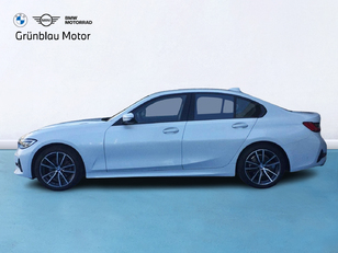 Fotos de BMW Serie 3 320d color Blanco. Año 2020. 140KW(190CV). Diésel. En concesionario Grünblau Motor (Bmw y Mini) de Cantabria