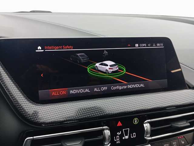 BMW Serie 1 118i color Blanco. Año 2024. 103KW(140CV). Gasolina. En concesionario Augusta Aragon S.A. de Zaragoza