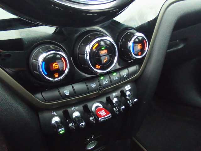 fotoG 15 del MINI MINI Countryman Cooper S ALL4 131 kW (178 CV) 178cv Gasolina del 2021 en Zaragoza