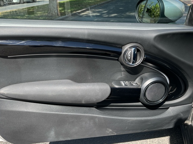 fotoG 11 del MINI MINI Cooper SE 135 kW (184 CV) 184cv Eléctrico del 2023 en Murcia