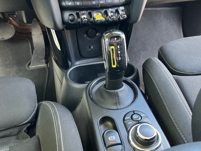 fotoG 14 del MINI MINI Cooper SE 135 kW (184 CV) 184cv Eléctrico del 2023 en Murcia