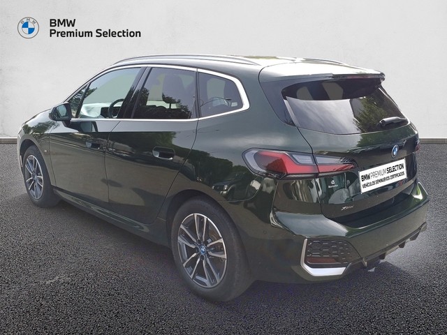 BMW Serie 2 230e Active Tourer color Verde. Año 2024. 240KW(326CV). Híbrido Electro/Gasolina. En concesionario Marmotor de Las Palmas