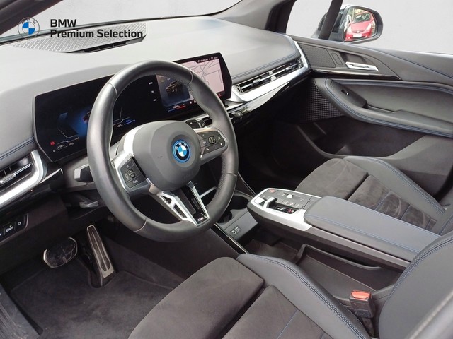 BMW Serie 2 230e Active Tourer color Negro. Año 2024. 240KW(326CV). Híbrido Electro/Gasolina. En concesionario Marmotor de Las Palmas
