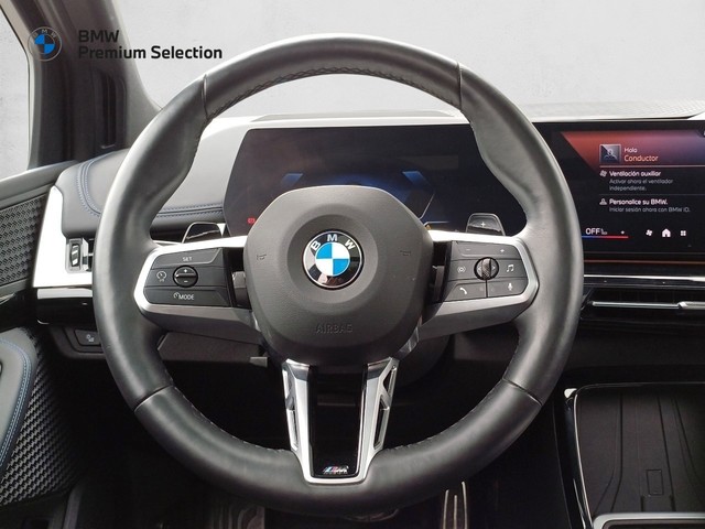 BMW Serie 2 230e Active Tourer color Negro. Año 2024. 240KW(326CV). Híbrido Electro/Gasolina. En concesionario Marmotor de Las Palmas