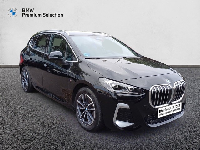 BMW Serie 2 220i Active Tourer color Negro. Año 2024. 125KW(170CV). Gasolina. En concesionario Marmotor de Las Palmas