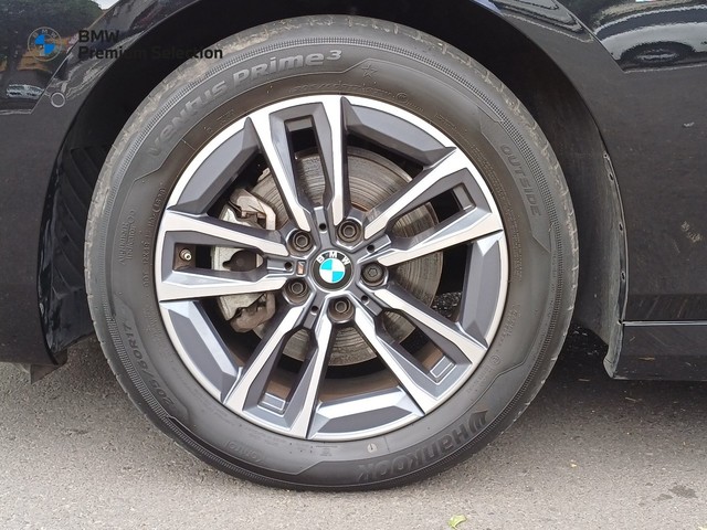 BMW Serie 2 220i Active Tourer color Negro. Año 2024. 125KW(170CV). Gasolina. En concesionario Marmotor de Las Palmas